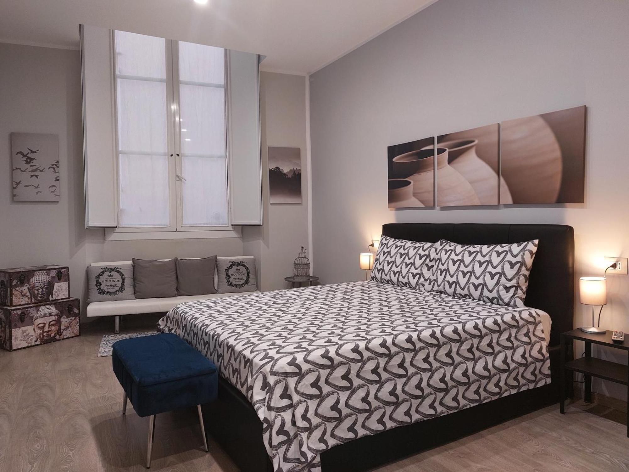 Appartamento Piazzetta La Maddalena 萨沃纳 外观 照片