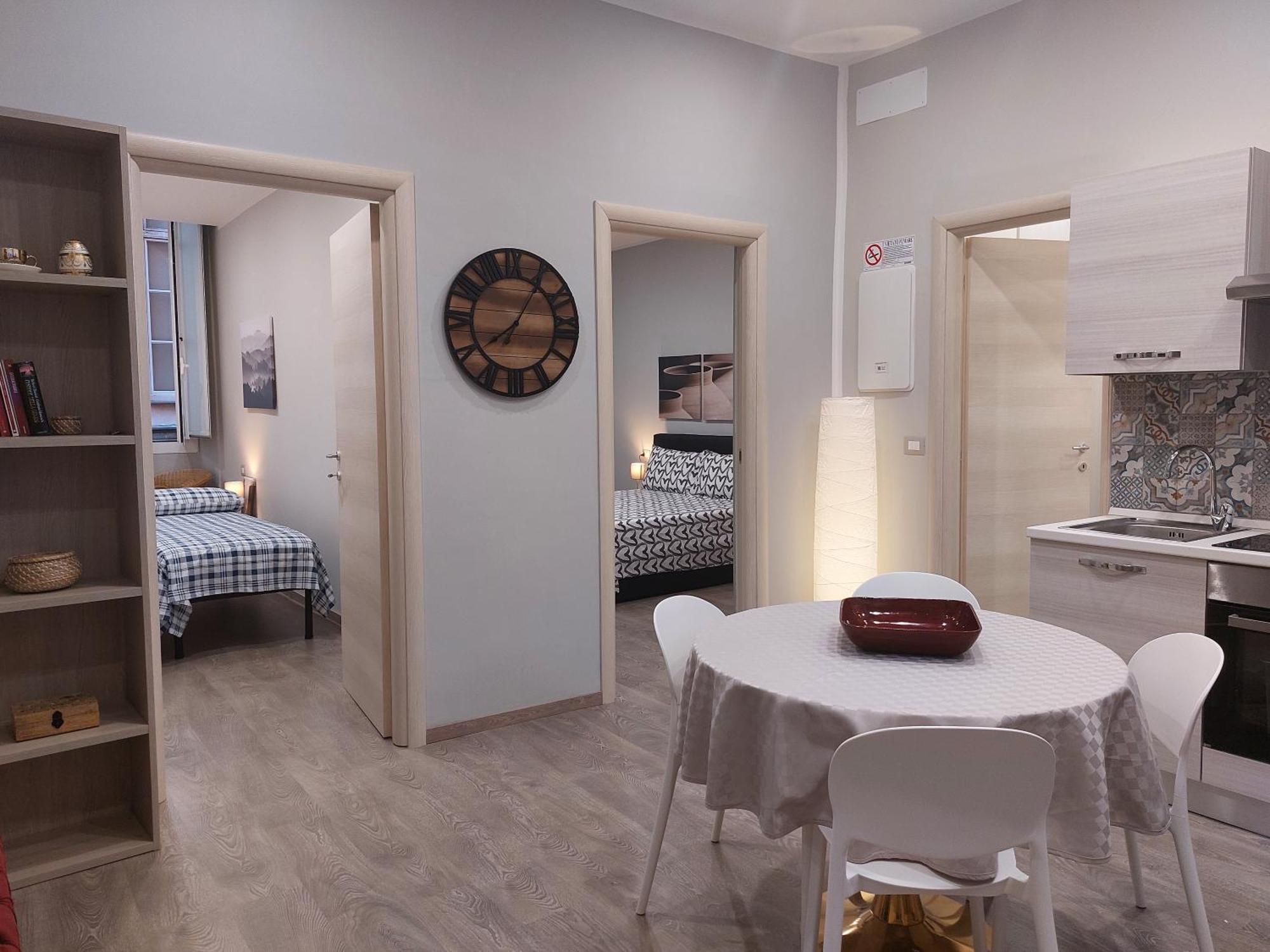 Appartamento Piazzetta La Maddalena 萨沃纳 外观 照片