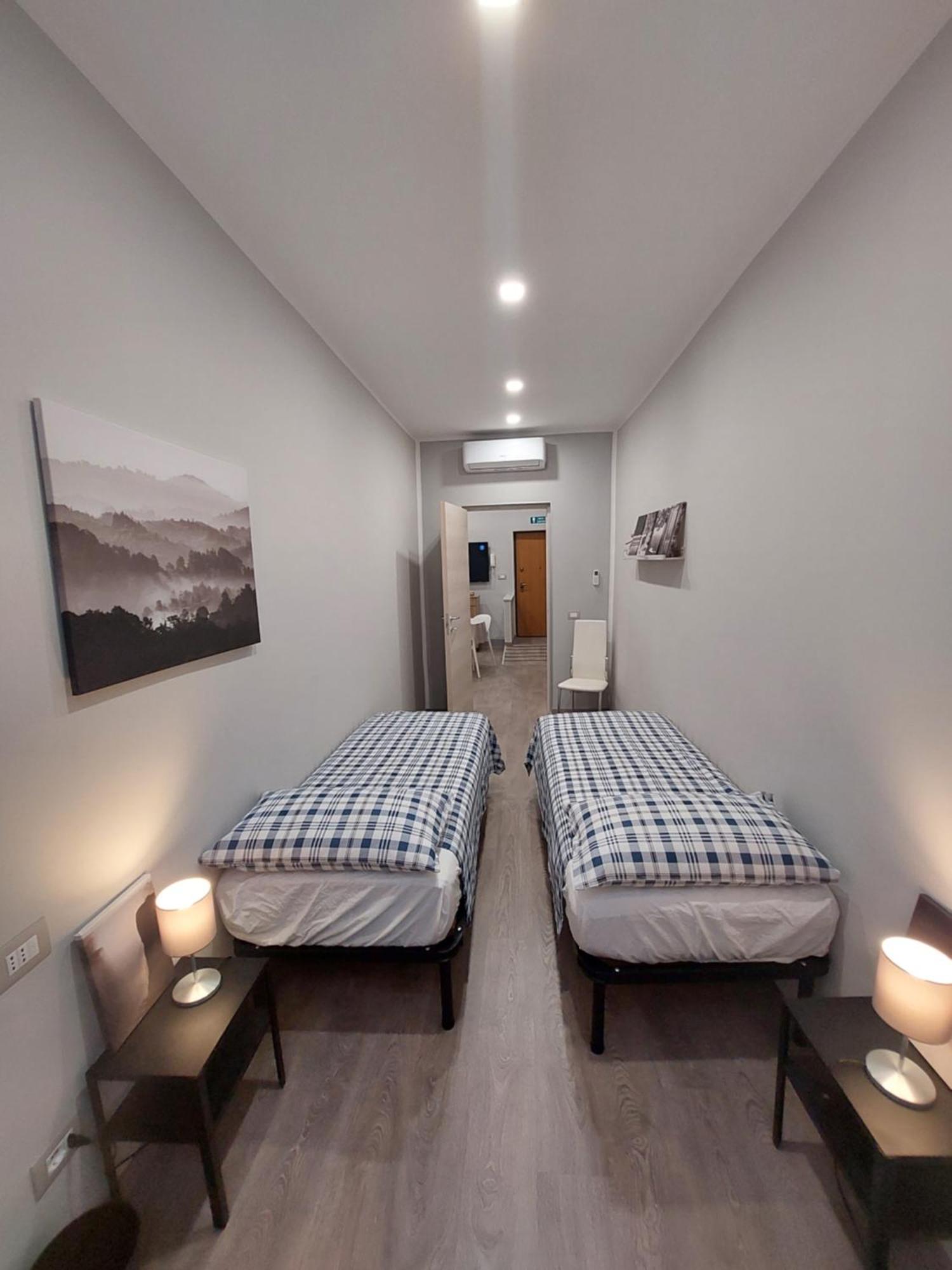 Appartamento Piazzetta La Maddalena 萨沃纳 外观 照片