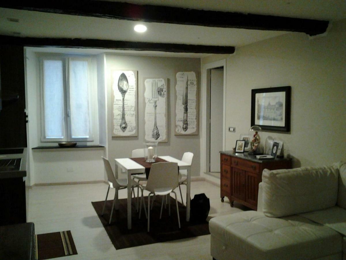 Appartamento Piazzetta La Maddalena 萨沃纳 外观 照片